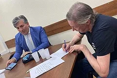 «Ефремов находится в руках шарлатана»: почетный адвокат назвал актёра «жертвой» Пашаева