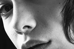 В Свердловской области мужчина откусил нос своей возлюбленной