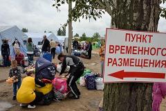 В семи российских регионах заявили о готовности принять беженцев из Донбасса