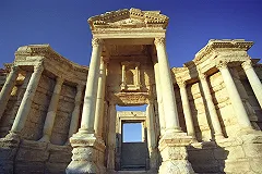 Сирийская армия вошла в Пальмиру