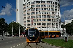 Из-за пятисекционного трамвая в Екатеринбурге могут расширить остановки