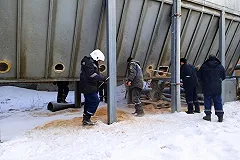 Затянуло в измельчитель древесины: на уральской фабрике погиб рабочий