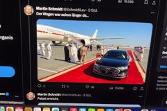 Президент Германии по прилете в Катар полчаса прождал в самолете, пока его встретят