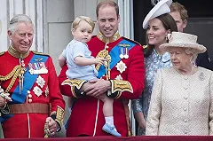 Британский журналист неделю проходил в одежде принца Джорджа