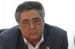 Аман Тулеев подал в отставку