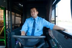 Актер сериала «Мент в законе» сжег глаза водителю автобуса
