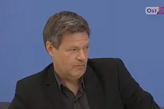 Германия «перепроверит» «Северный поток 2» на предмет рисков для Европы