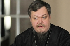 Чаплин упрекнул журналистов и чиновников в безграмотности