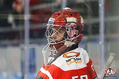 «Автомобилист» уступил «Нефтехимику» дома