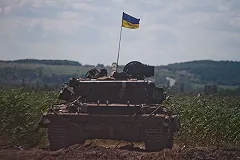 Тимошенко призвала ввести военное положение в Донбассе