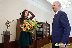 Александр Якоб встретился с вице-мисс мира-2015 Софией Никитчук