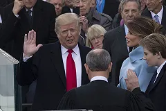 Трамп принес присягу в качестве 45-го президента США