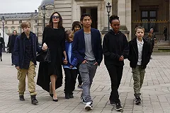 Джоли завещала все сыну, поддержавшему ее в разводе