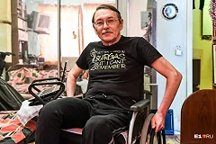 «Колясочник» из Екатеринбурга протестировал самолет на доступный туалет