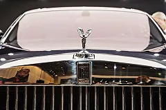 Бизнесмен Аристов хочет уволить водителя после ДТП с его Rolls-Royce