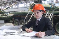 «Хочу делать танки!» — на УВЗ приехал 13-летний конструктор