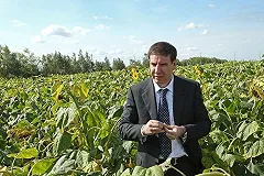 Облсуд скорректировал решение об аресте имущества экс-губернатора Юревича