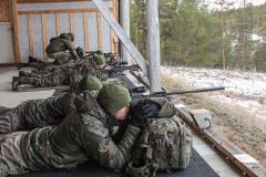 В Донбассе заметили снайперов в форме НАТО