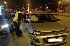В Екатеринбурге Lada насмерть сбила человека