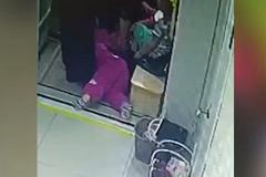 В Екатеринбурге воспитательница элитного садика ударила ребенка