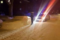В Канаде полицейские попытались оштрафовать автомобиль из снега