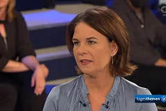 Главой МИД Германии стала Анналена Бербок, новым канцлером — Олаф Шольц