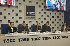 С уехавшего за границу екатеринбургского бизнесмена потребовали полмиллиарда рублей