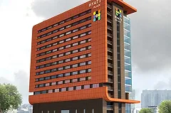 Владыка Кирилл порадовался строительству отеля Hyatt по соседству с Епархией