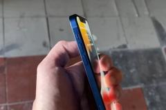 У екатеринбургской студентки в маршрутке украли iPhone 12