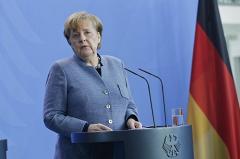 Меркель объяснила разницу подходов Германии и Украины к «Северному потоку-2»