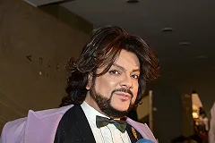 «Я упала с сеновала…». Российские звезды начали выпадать из элитных вертолетов