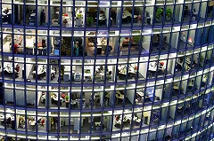 Россиянам придется забыть о повышении зарплат в 2015 году