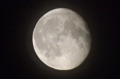 В небе над Средним Уралом взойдет гигантская Луна