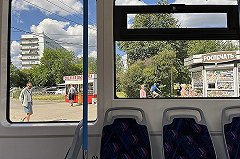 Губернатор Паслер приостановил в Екатеринбурге снос торговых павильонов