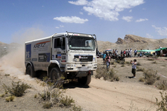 Два журналиста погибли в ДТП на ралли «Дакар-2014»