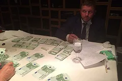 Кировский губернатор Никита Белых попался на взятке в 24 миллиона