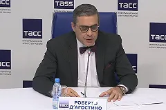 Итальянский консул в Екатеринбурге рассказал, пустят ли в Италию привитых «Спутником V»