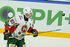 «Автомобилист» на выезде обыграл «Ак Барс», забив за минуту две шайбы