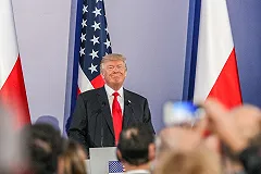 Трамп осудил «дестабилизирующие» действия России в Восточной Европе