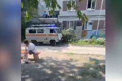 Не знал, что будет так больно: в Екатеринбурге мужчина выпал с шестого этажа и выжил