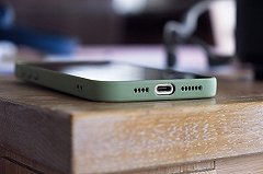 Студентам екатеринбургского колледжа пригрозили отчислением за отказ установить MAX