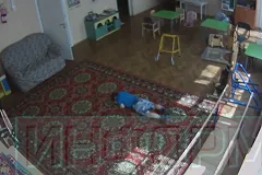 Воспитательнице, сломавшей руку ребенку-инвалиду, предъявили обвинение