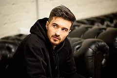 В Екатеринбурге на концерт комика с ТНТ продали всего 13 билетов