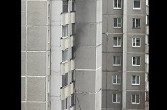 Вынесли ребёнка: на Ботанике загорелась квартира на шестом этаже