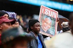 Чернокожих пассажиров выдворили из бизнес-класса самолета ради белой женщины