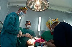 Появились фото пациента, расстрелявшего врача, до и после пластики