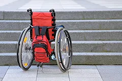 Восемь детей-инвалидов пойдут в первый класс в обычные школы Екатеринбурга