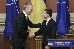 Коломойский предрек появление российских танков в Польше