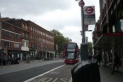 СМИ раскрыли личность чиновника, потерявшего документы об эсминце Defender