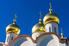 Гангстер на пенсии: кого укрывают российские монастыри